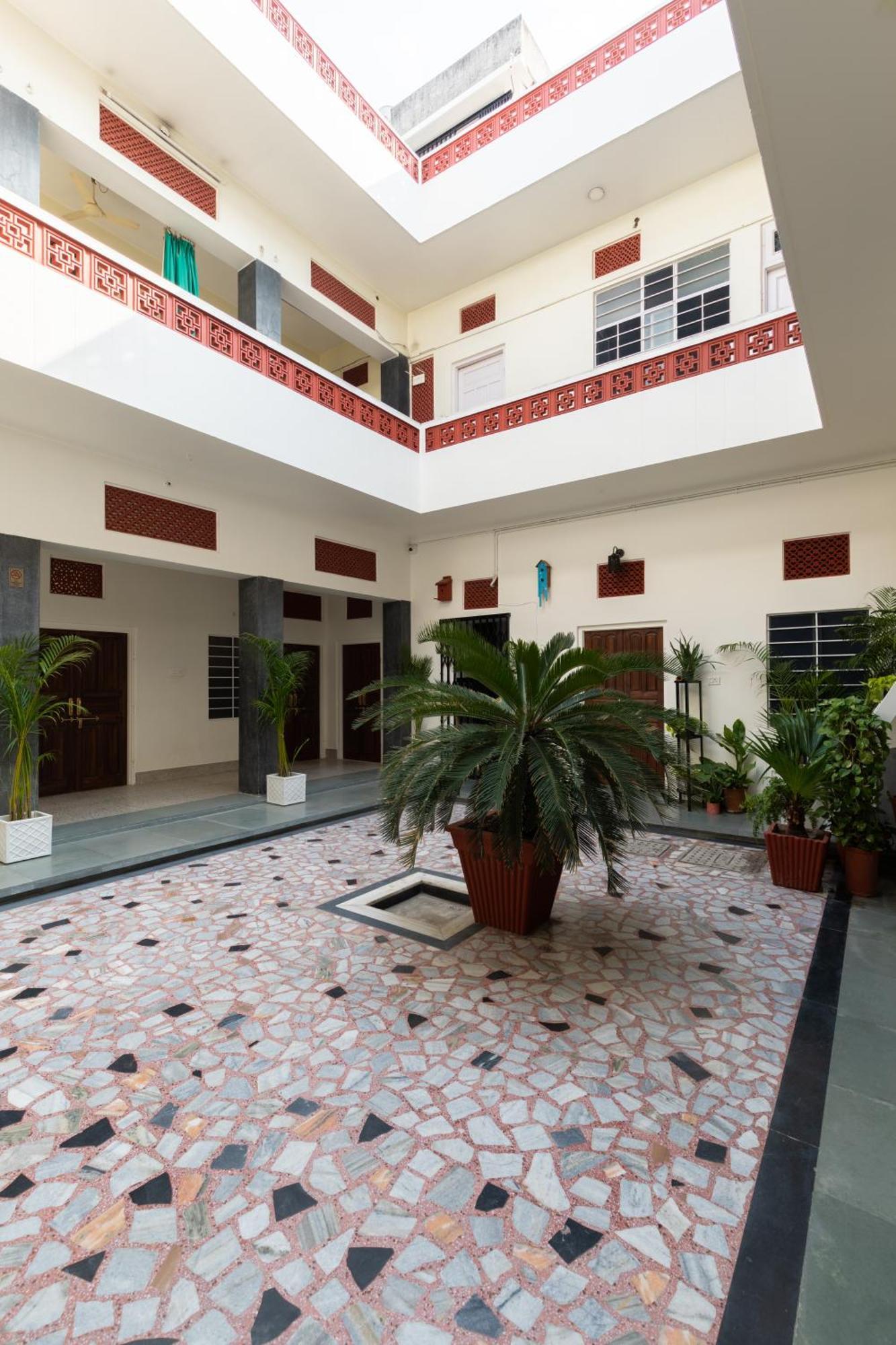 Heart Of The City Homestay By Rashmi Jaipur Exterior photo