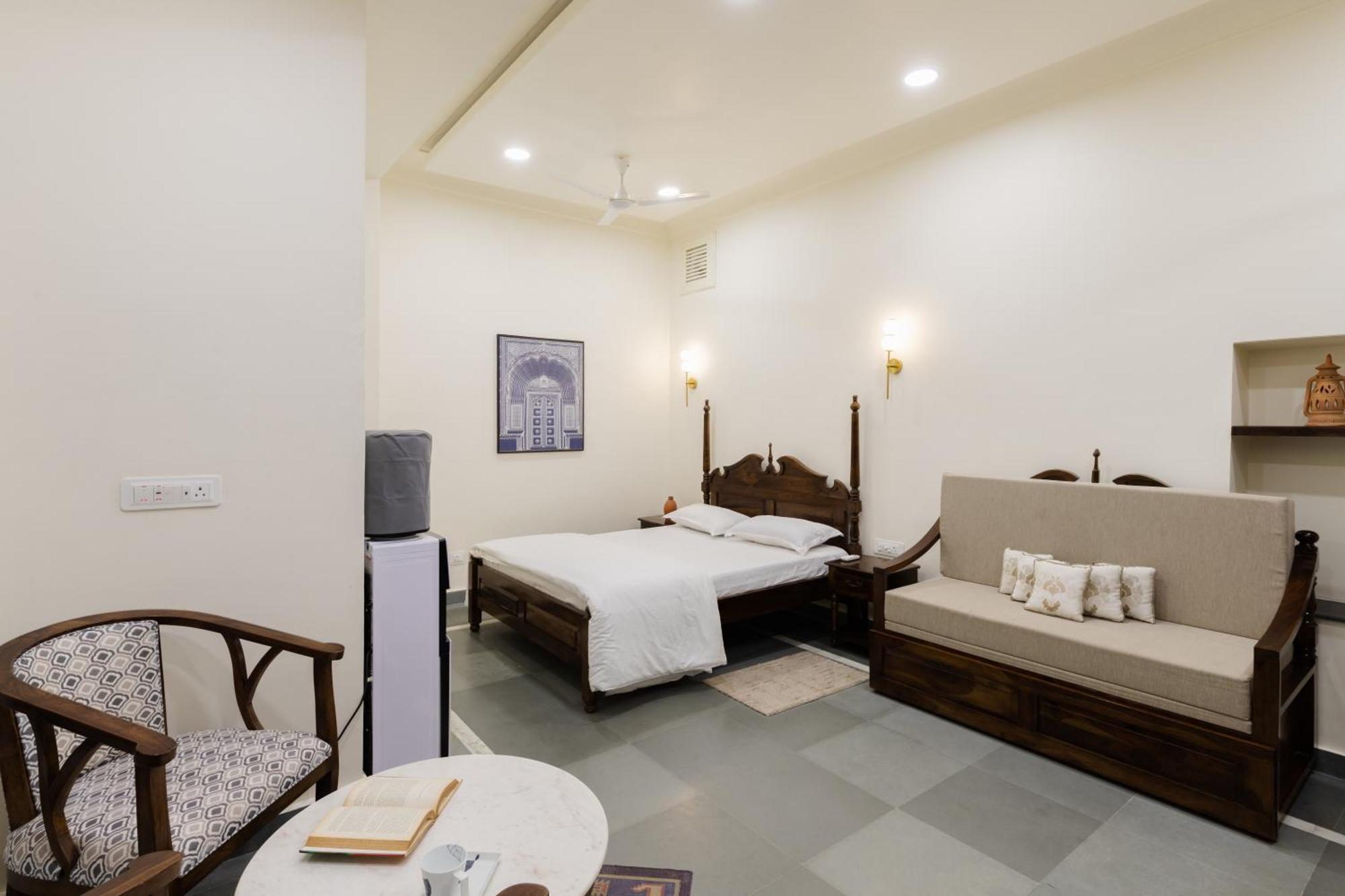 Heart Of The City Homestay By Rashmi Jaipur Exterior photo